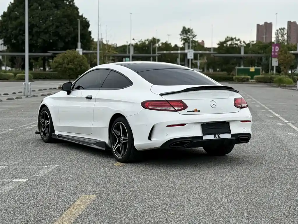 Mercedes-Benz C-Class (Import) — миниатюра 5