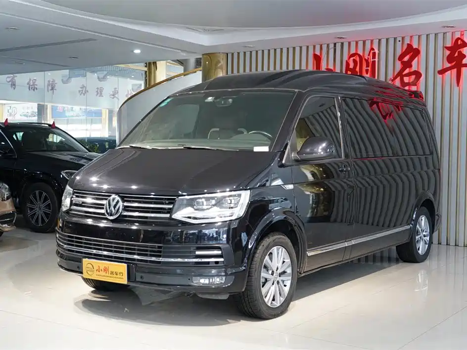 Volkswagen Caravelle 2019 2.0TSI Luxury 7 мест