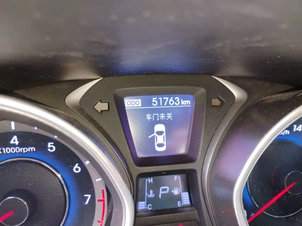 Hyundai Elantra Langdong — миниатюра 5