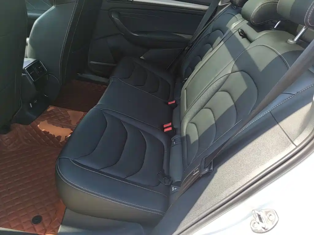 Skoda Kodiaq — миниатюра 17