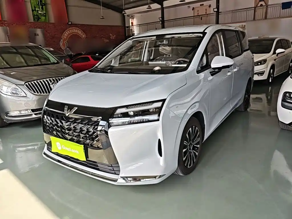 Wuling Звездный свет 730 Новая энергия — миниатюра 2