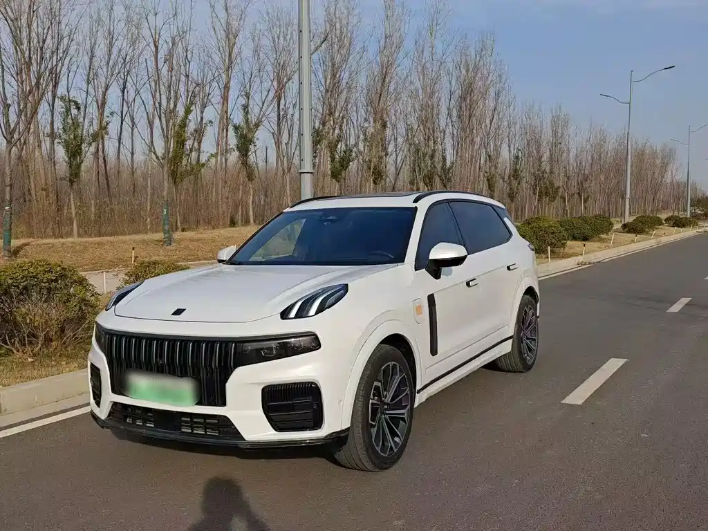 Lynk & Co 09 2022