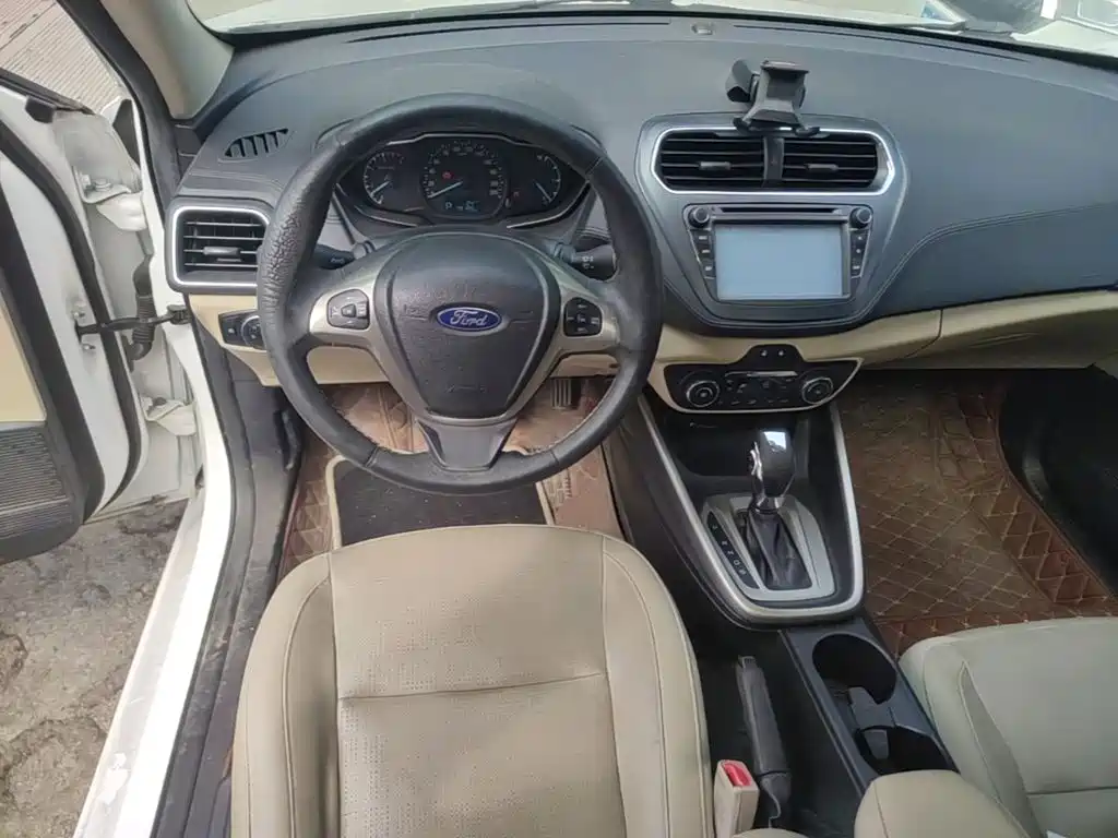 Ford Escort — миниатюра 15