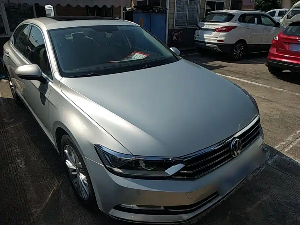 Volkswagen Magotan — миниатюра 4