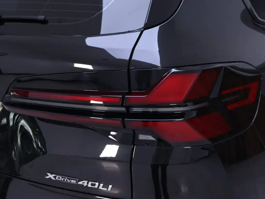 BMW X5 — миниатюра 9