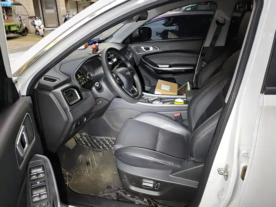 Chery Tiggo 8 — миниатюра 9