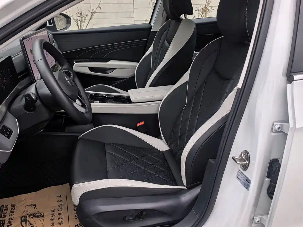 Volkswagen Sagitar — миниатюра 13