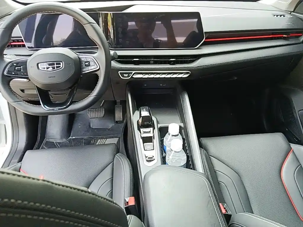 Geely Binrui — миниатюра 10