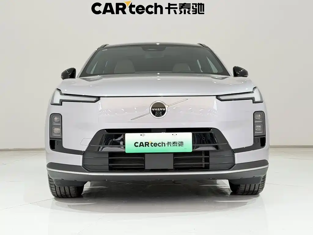 Volvo XC70 PHEV — миниатюра 3