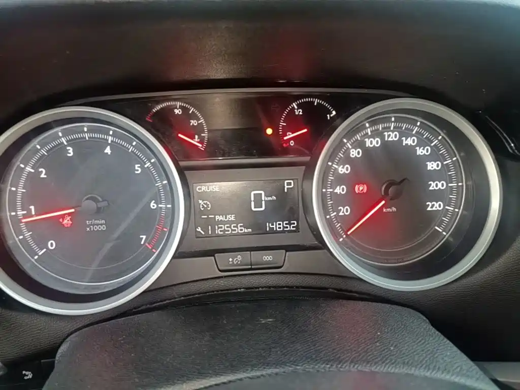 Peugeot 408 — миниатюра 12