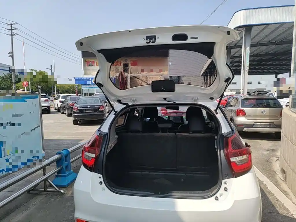Toyota Vios FS — миниатюра 19
