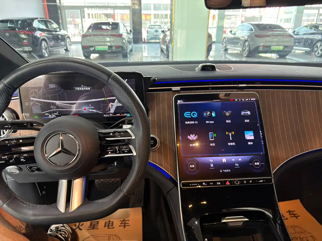 Mercedes-Benz EQE — миниатюра 13