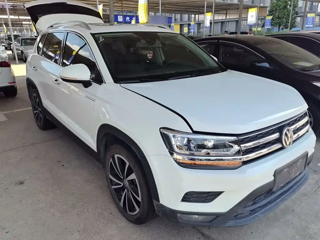Volkswagen Tharu — миниатюра 4