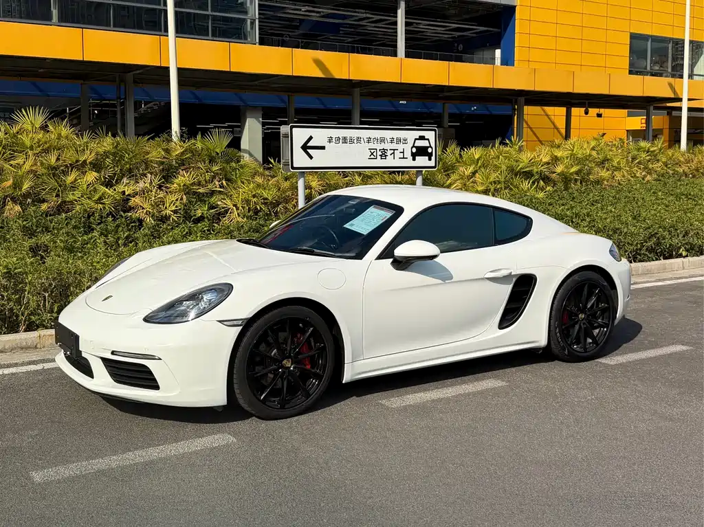 Porsche 718