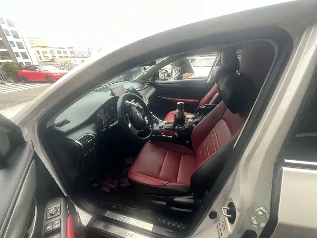 Lexus NX — миниатюра 3