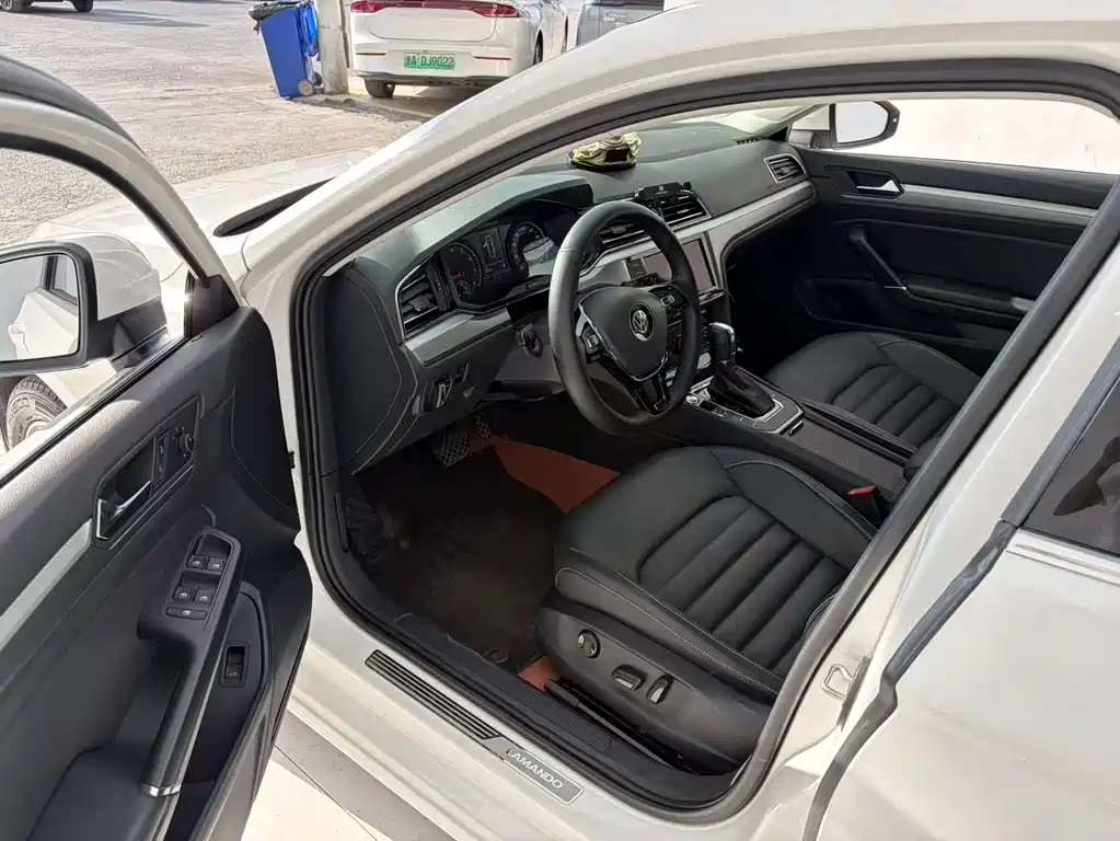 Volkswagen Lamando — миниатюра 5