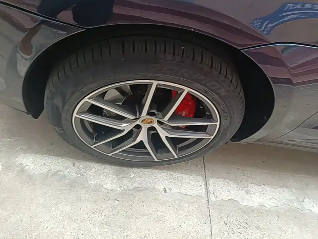 Porsche Macan — миниатюра 23