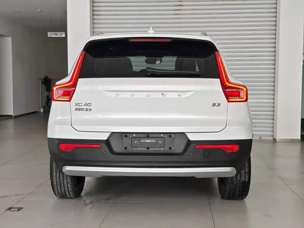 Volvo XC40 — миниатюра 12