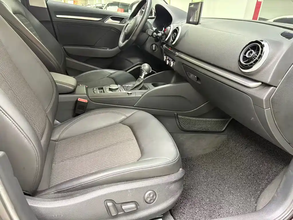 Audi A3 (Import) — миниатюра 24