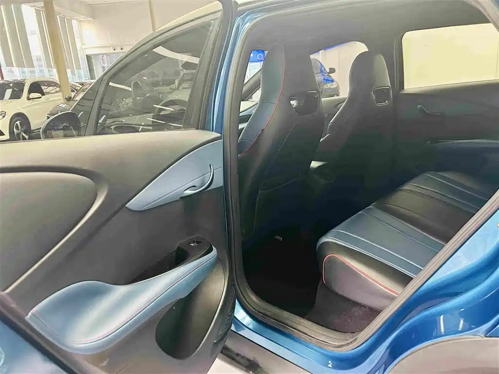 BYD Dolphin — миниатюра 24