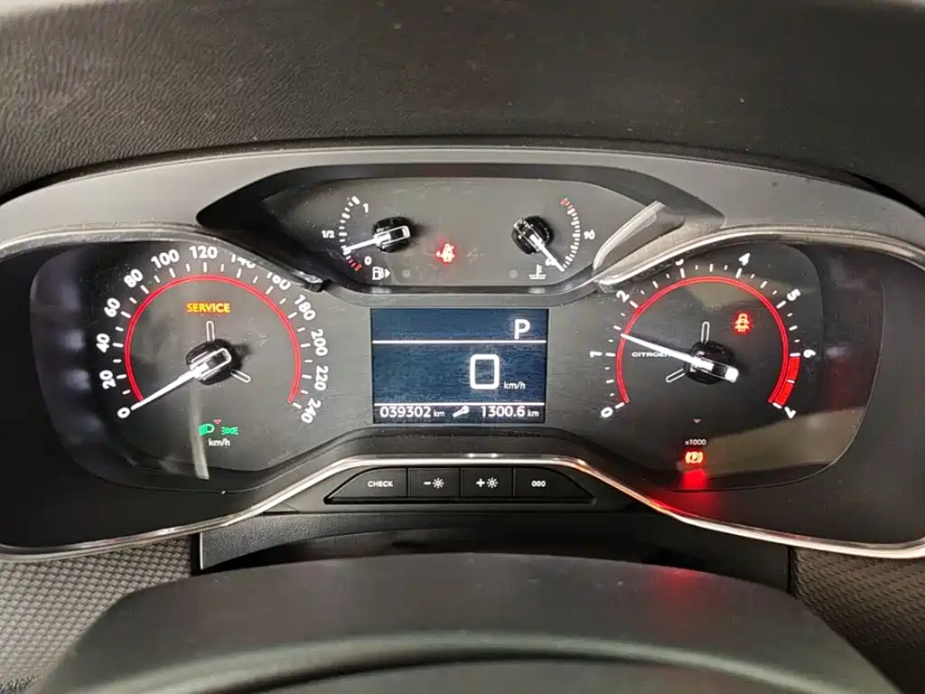 Citroen C6 — миниатюра 12