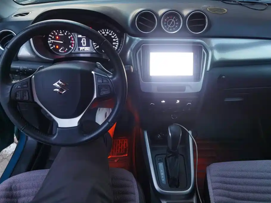 Suzuki Vitara — миниатюра 12