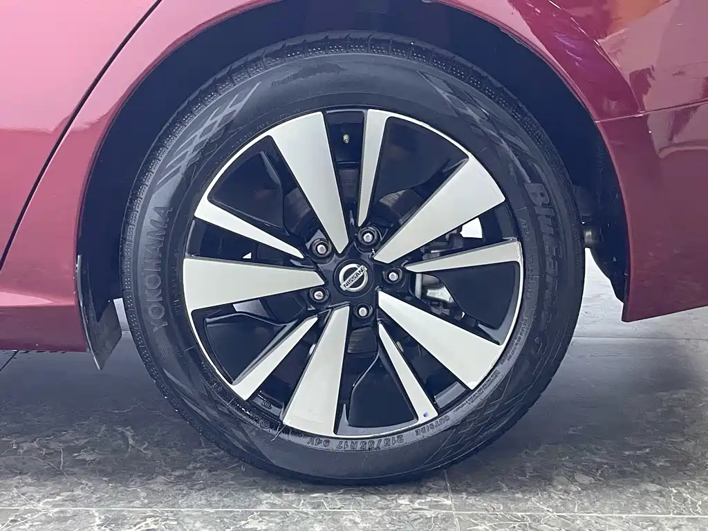 Nissan Teana — миниатюра 10