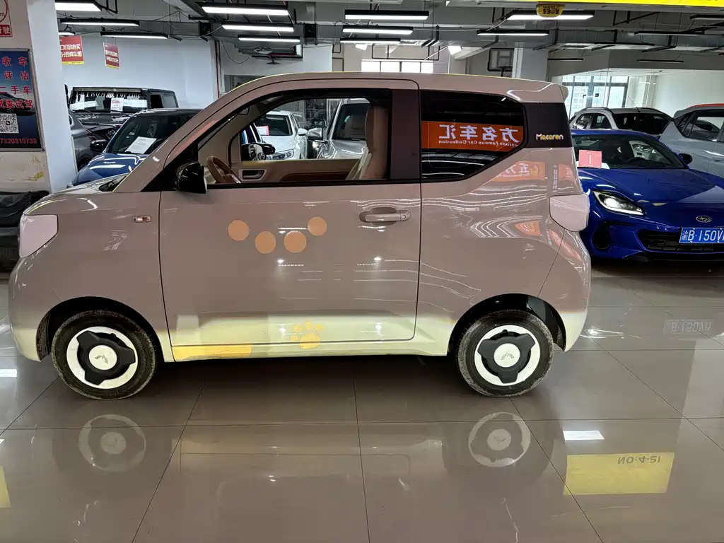 Wuling MINIEV — миниатюра 3