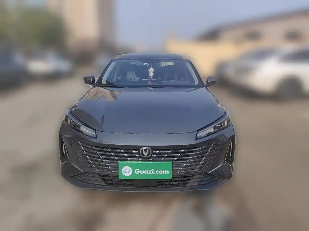 Changan Eado — миниатюра 2