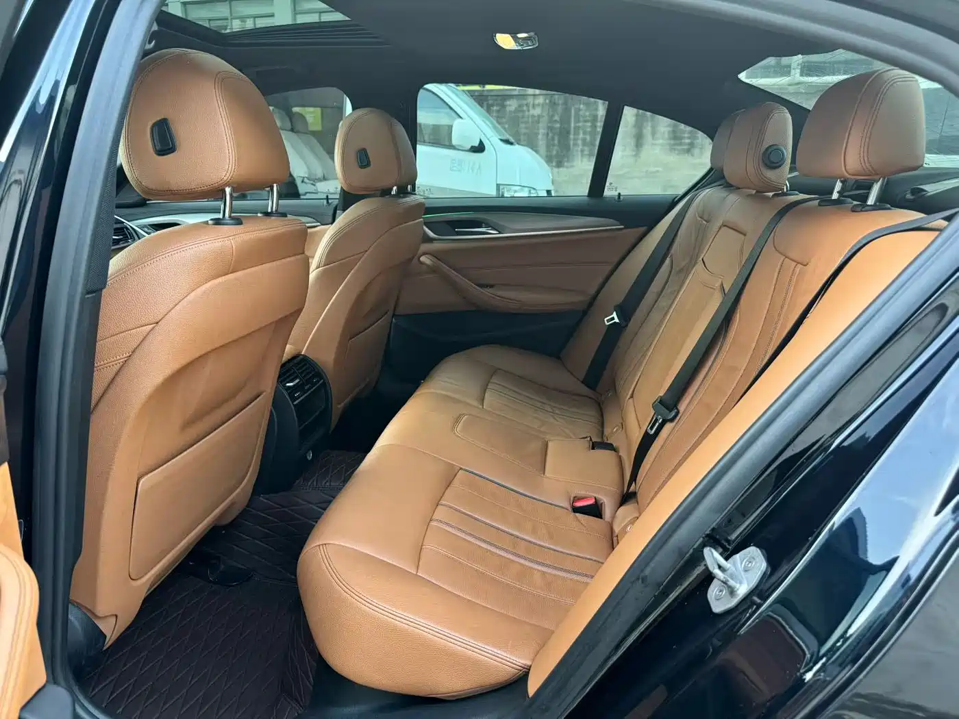 BMW 5 Series (Import)