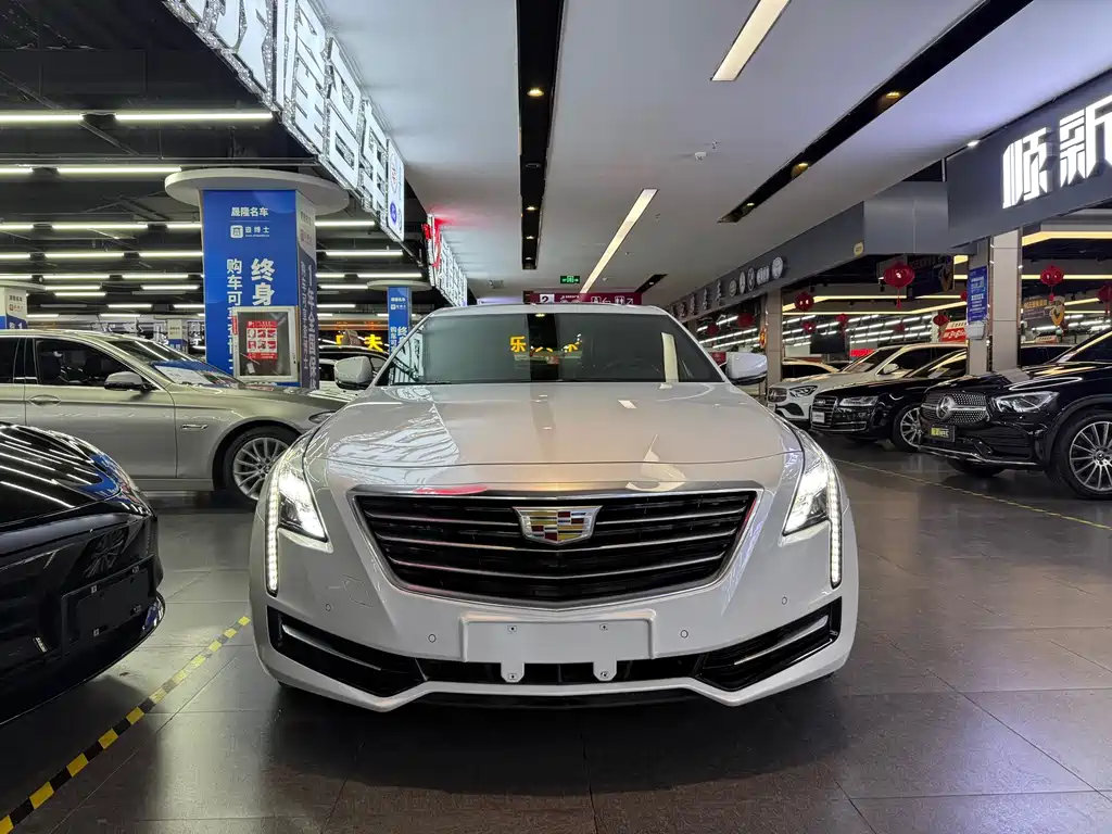 Cadillac CT6 — миниатюра 2
