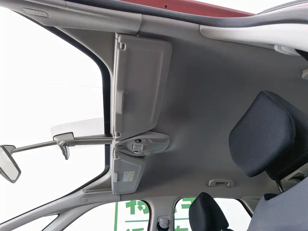 Citroen C4 Picasso — миниатюра 14