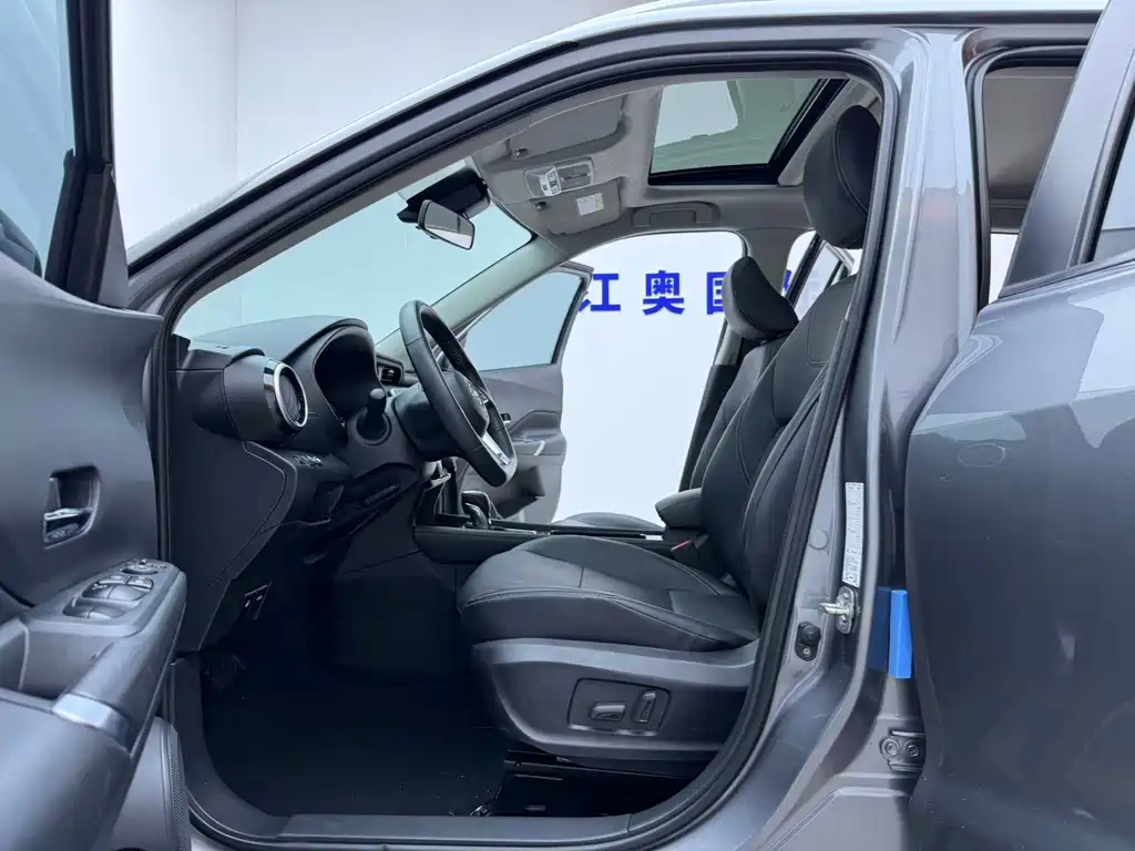 Nissan Kicks — миниатюра 5