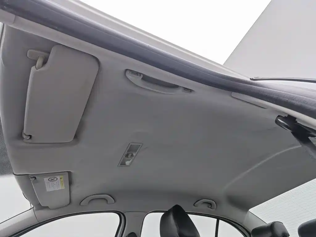 Volkswagen Lavida — миниатюра 14