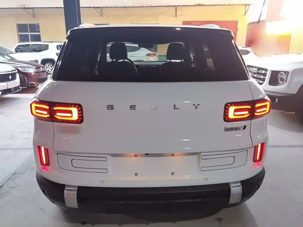 Geely Icon — миниатюра 6