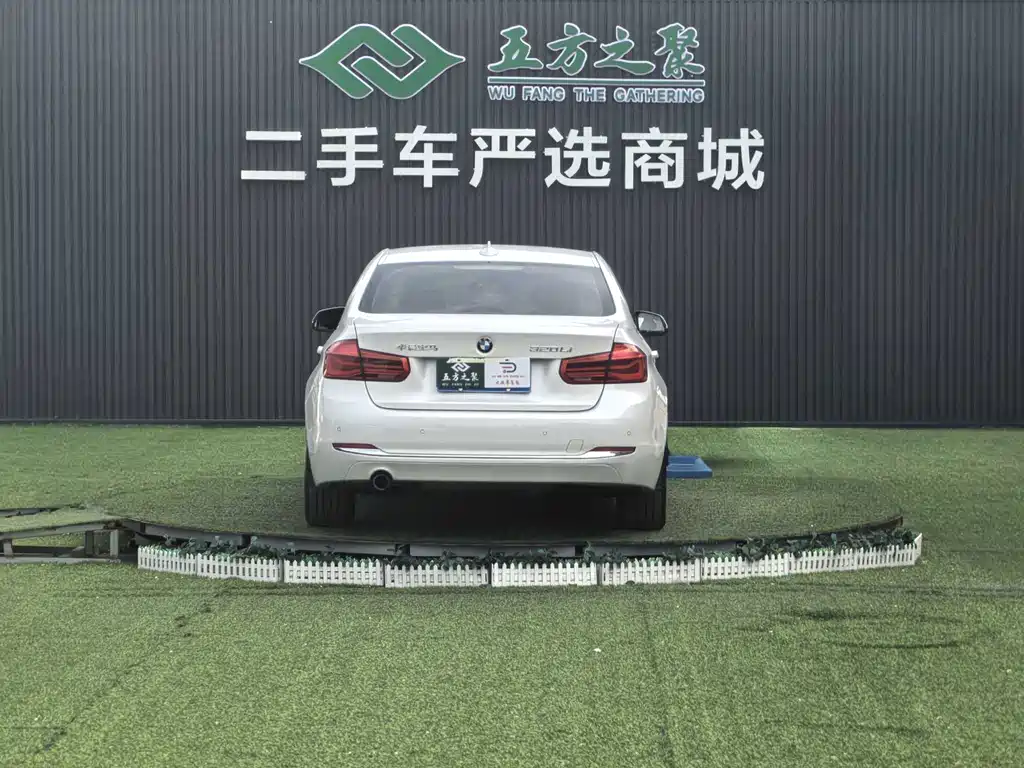 BMW 3 Series — миниатюра 17