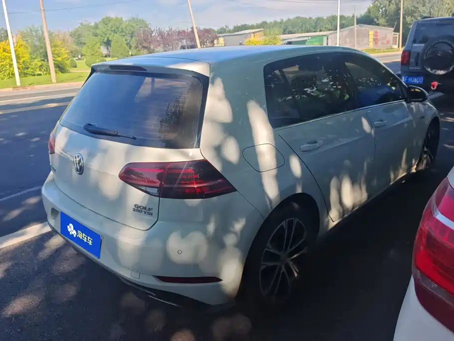 Volkswagen Golf — миниатюра 3