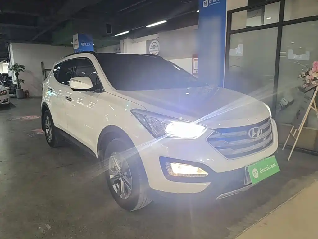 Hyundai Santa Fe — миниатюра 4