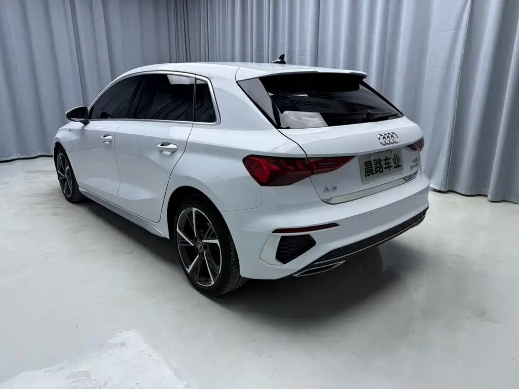 Audi A3 2023 Sportback 35 TFSI Fashion Sport