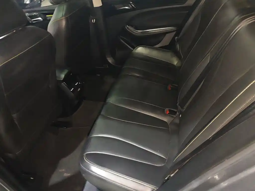Roewe i5 — миниатюра 17