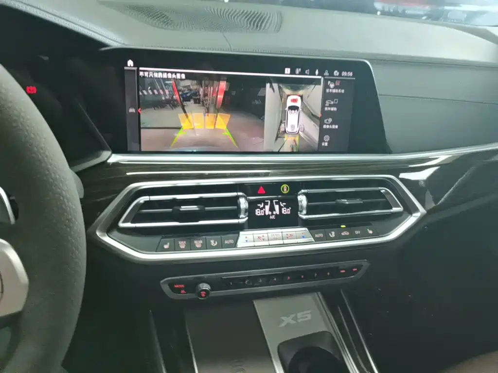 BMW X5 — миниатюра 13