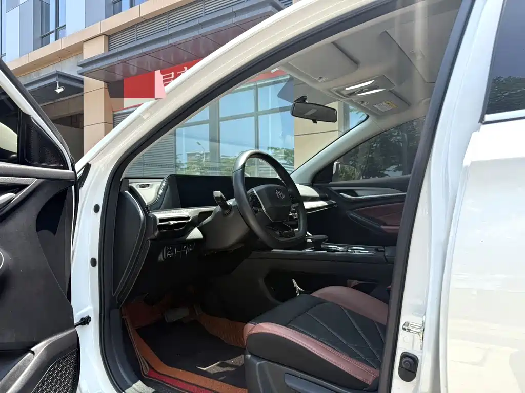 Changan Eado — миниатюра 4