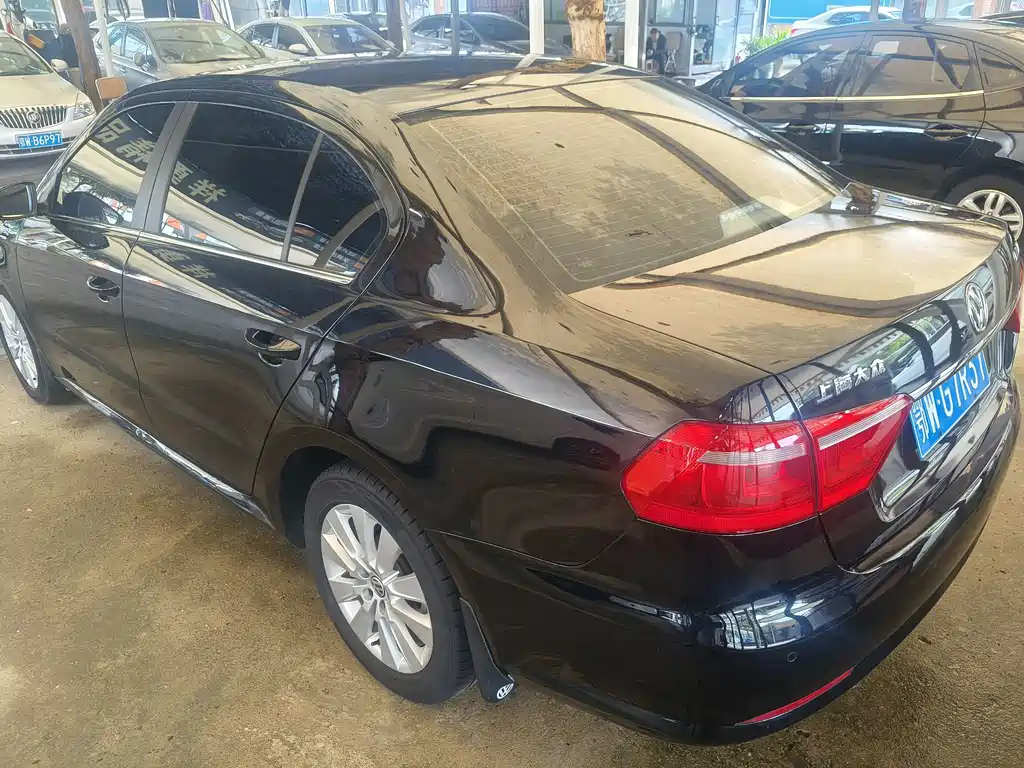 Volkswagen Lavida — миниатюра 13