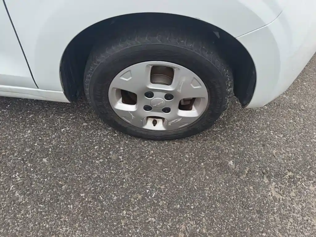 Roewe Clever — миниатюра 12