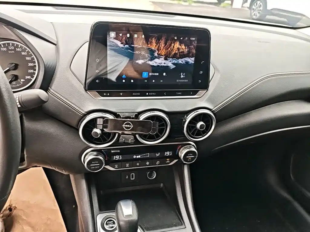Nissan Sylphy — миниатюра 13