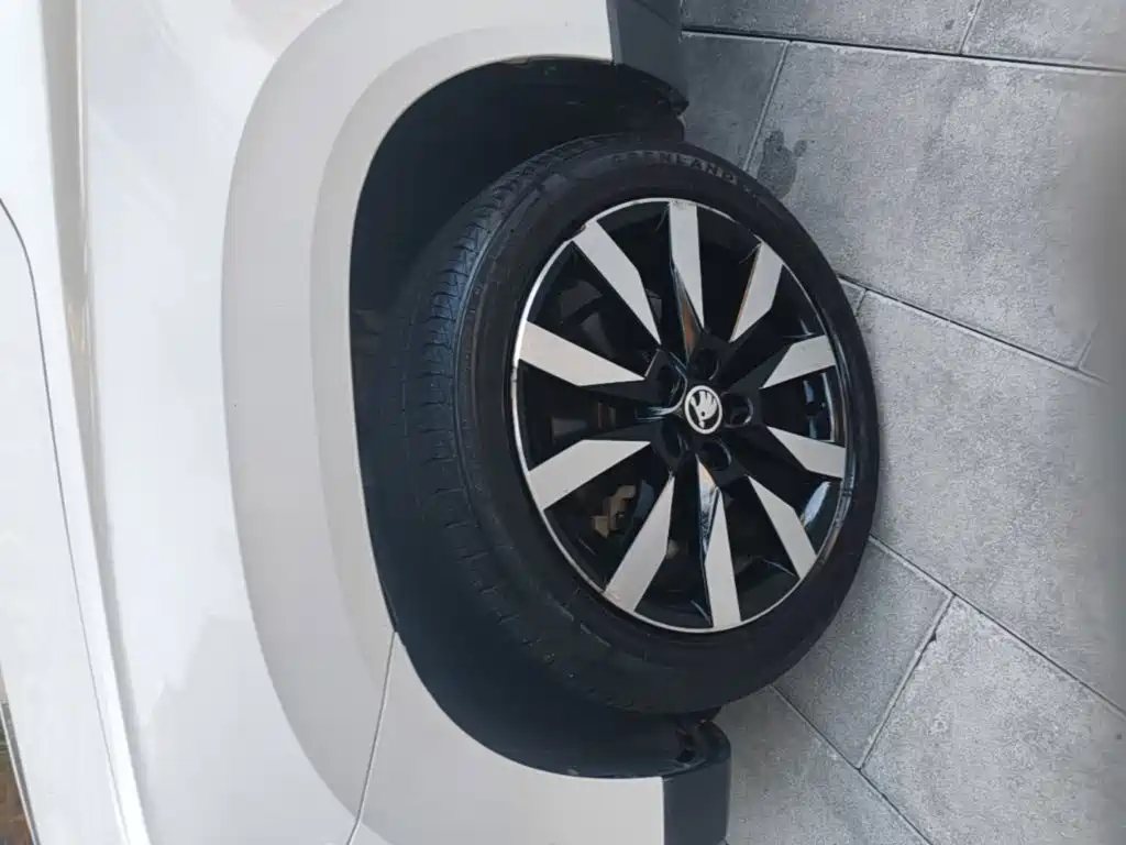 Skoda Karoq — миниатюра 23