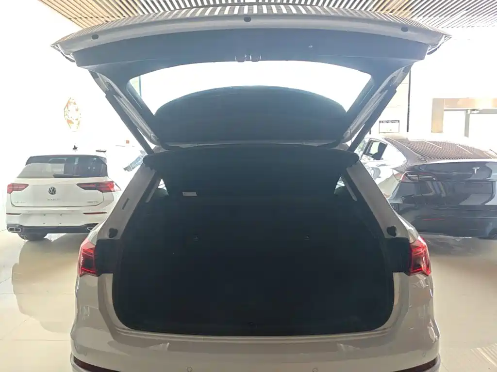 Audi Q3 — миниатюра 19