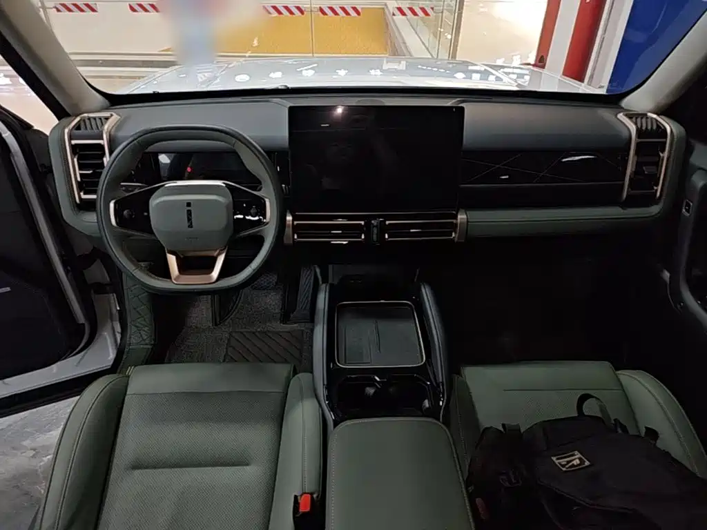 iCAR iCAR 03 — миниатюра 10