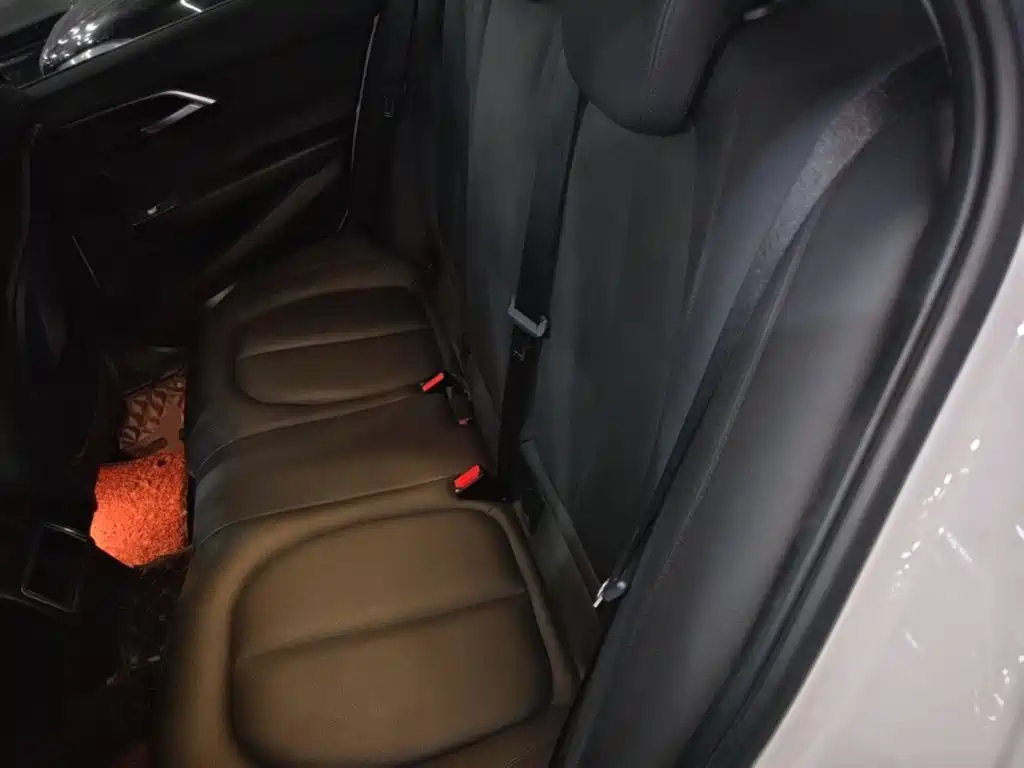 BMW 1 Series — миниатюра 17