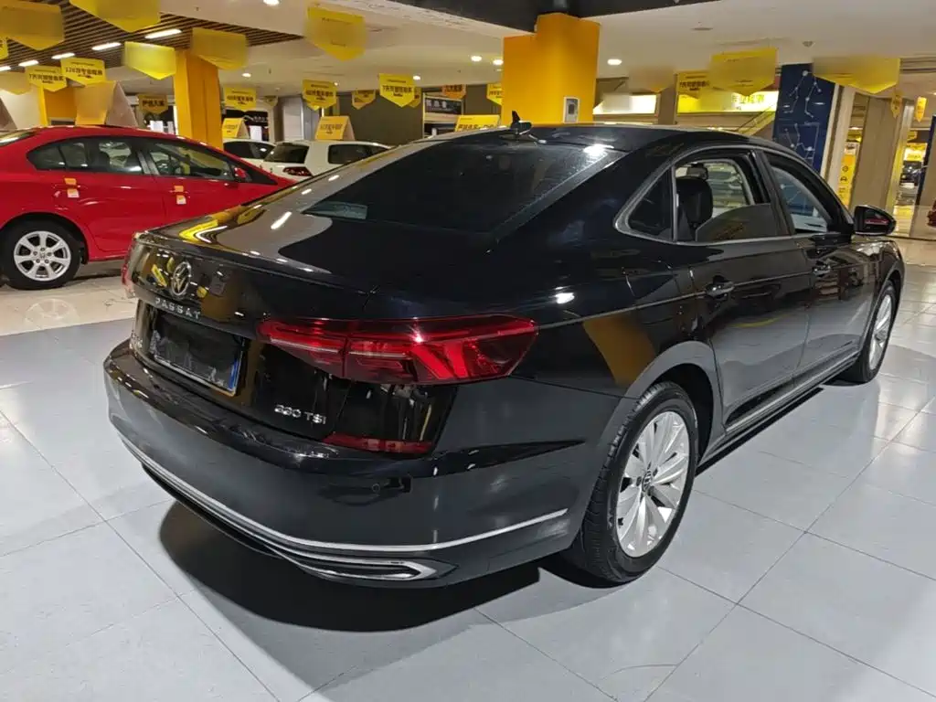 Volkswagen Passat — миниатюра 7